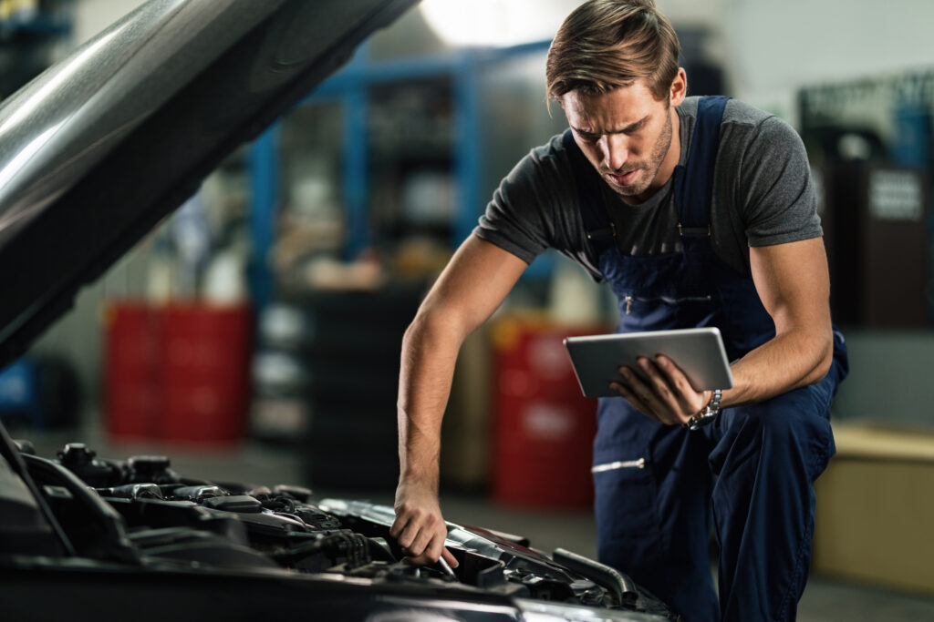 How to Choose the Right Mechanic for Your Car in Pakistan